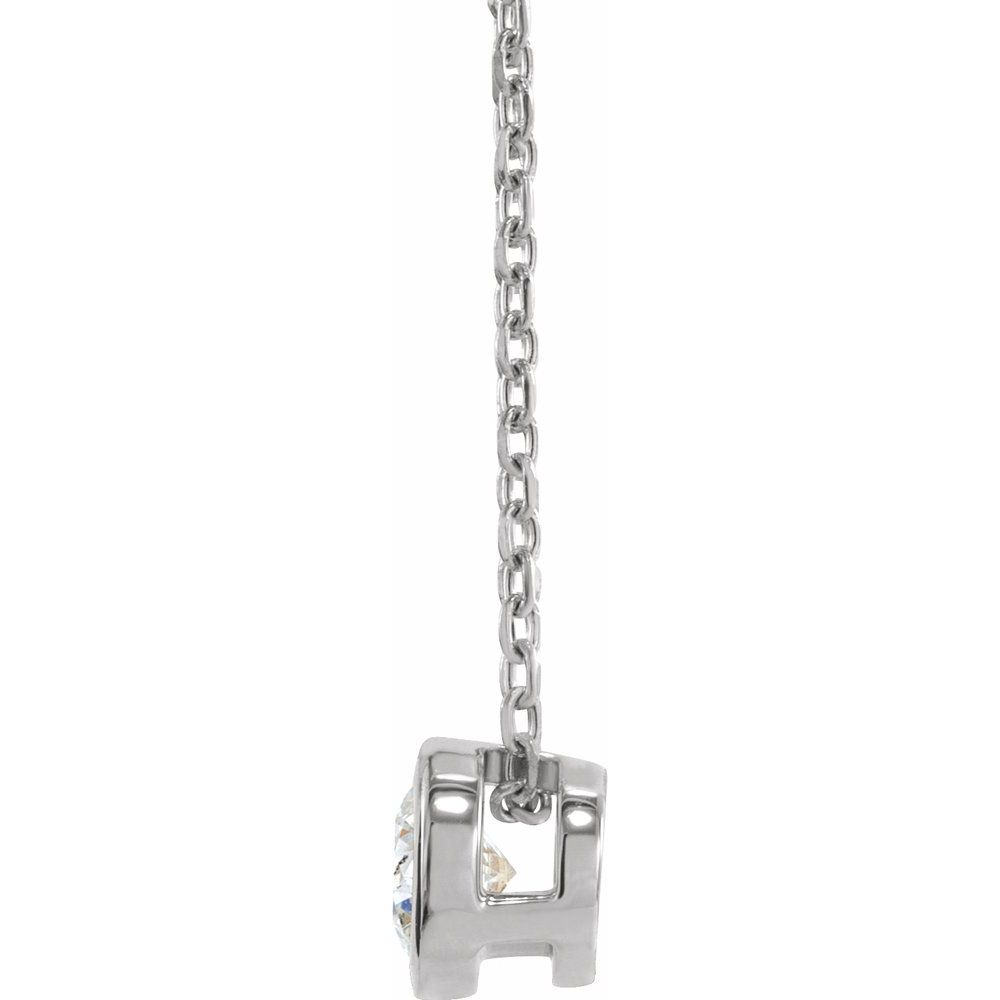 Daisy Bezel Set Necklace